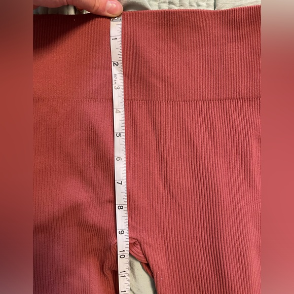 Ardene Terracotta Ribbed Leggings Size Medium - Picture 6 of 7
